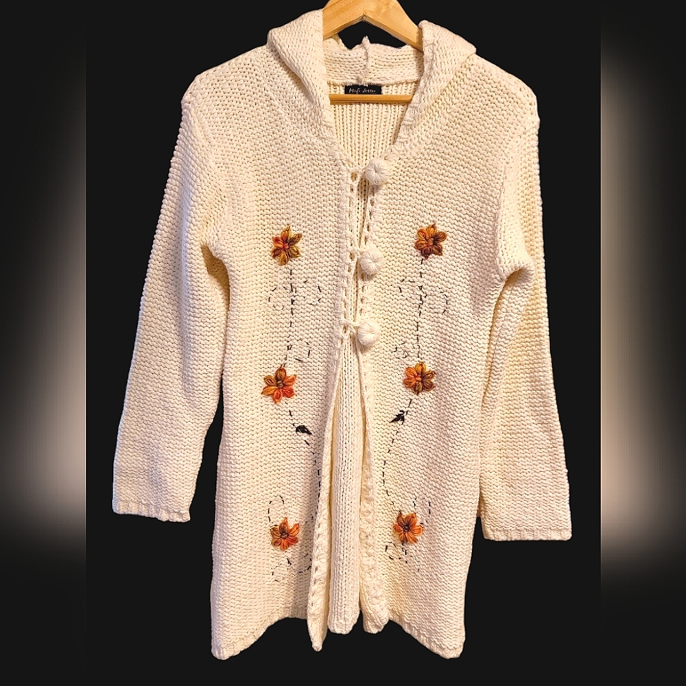 Cream Hooded Knit Cardigan with Embroidered Flowers